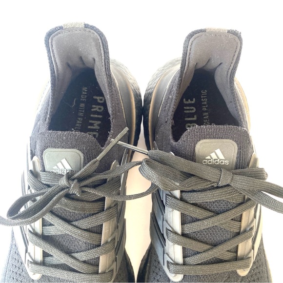 Adidas Ultraboost- worn once - Picture 13 of 15